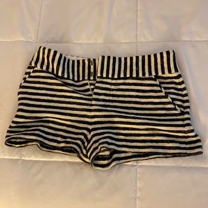 Alice + Olivia shorts sz 2 - never worn!